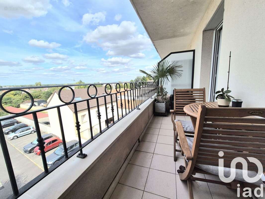 Photo 5 - Appartement à VAUJOURS