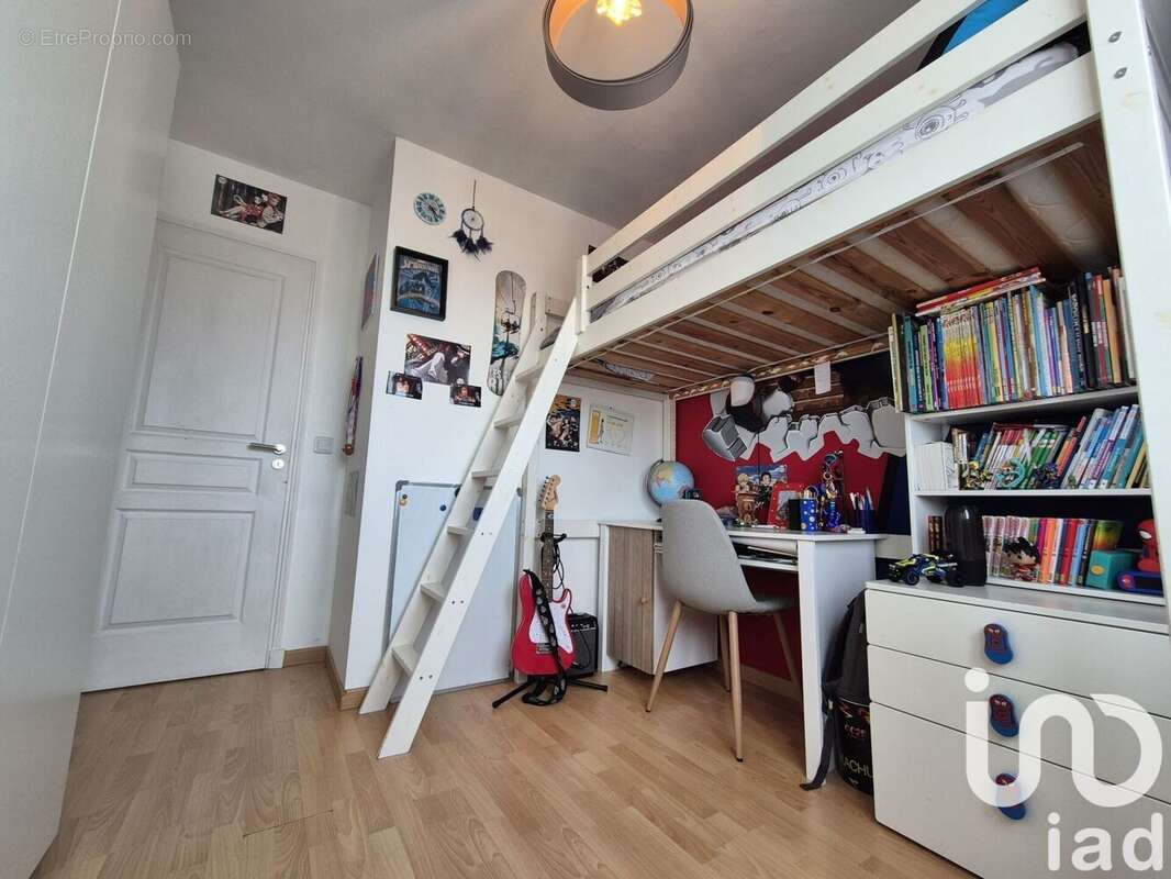 Photo 9 - Appartement à VAUJOURS