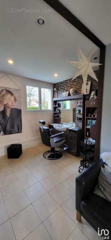 Photo 8 - Commerce à VELIZY-VILLACOUBLAY