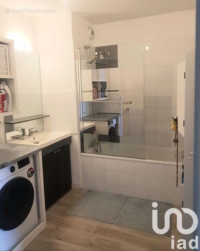 Photo 8 - Appartement à PAREMPUYRE