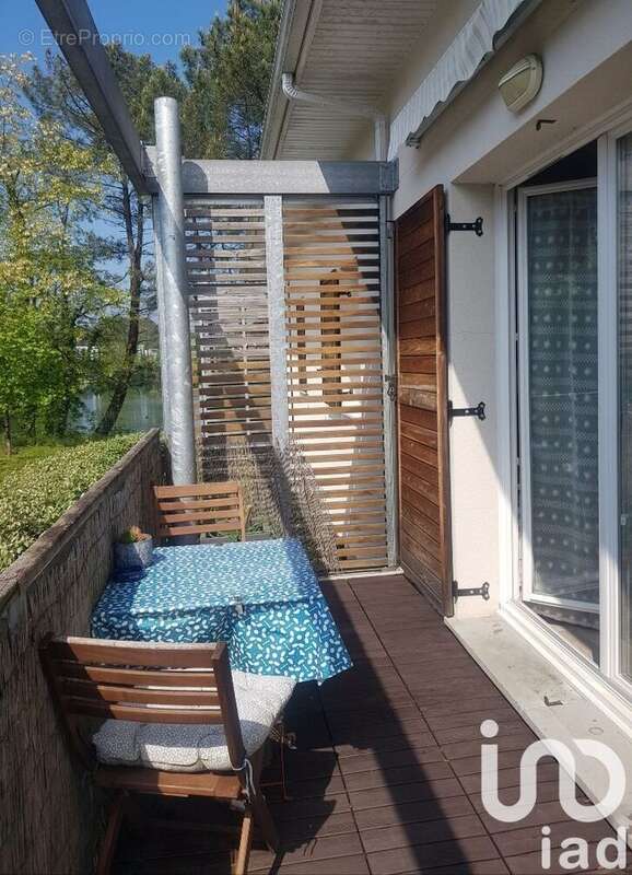 Photo 9 - Appartement à PAREMPUYRE