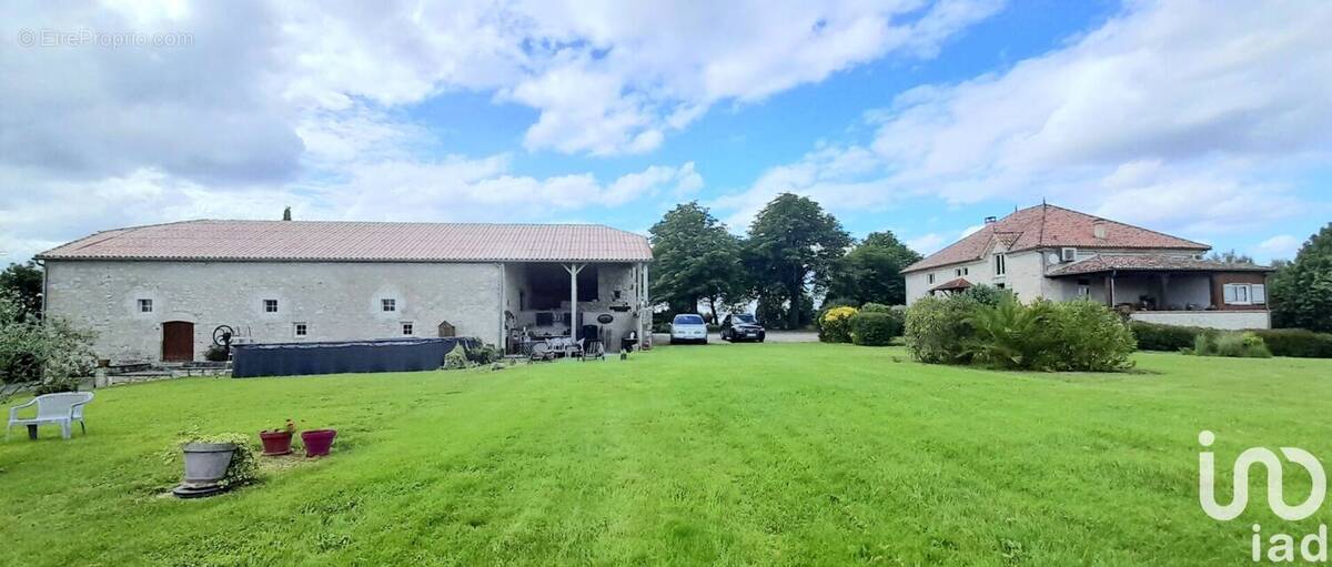 Photo 1 - Maison à ENGAYRAC