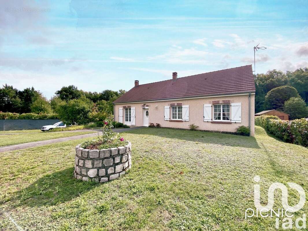 Photo 3 - Maison à PRESSIGNY-LES-PINS