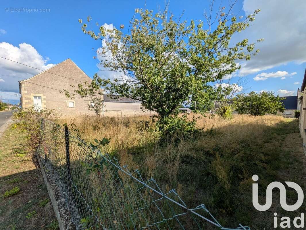 Photo 3 - Terrain à RESTIGNE