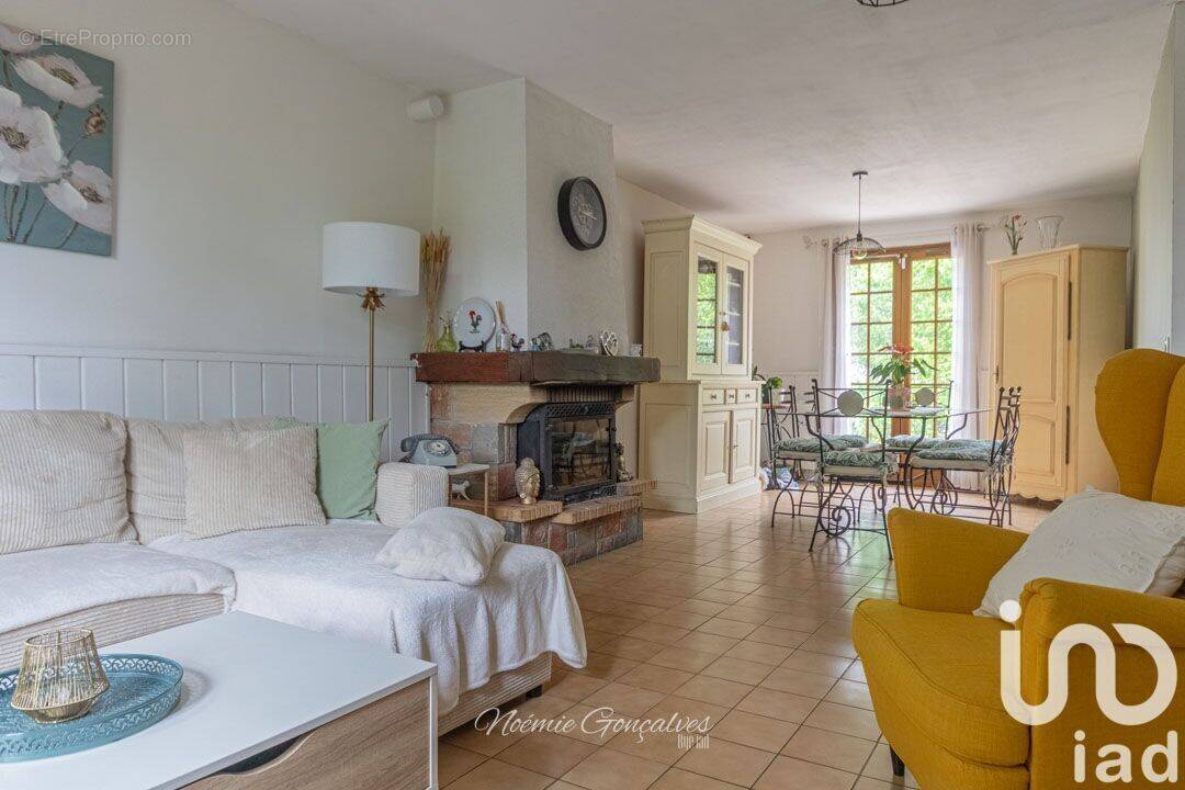 Photo 1 - Maison à LIMAY