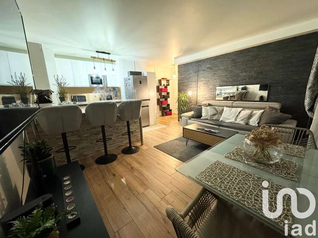 Photo 4 - Appartement à PARIS-19E