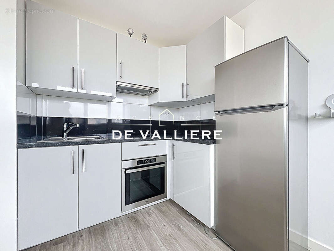 Appartement à NANTERRE