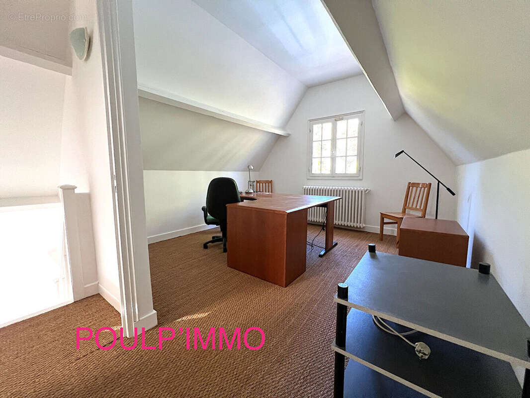 Maison à LA CELLE-SAINT-CLOUD