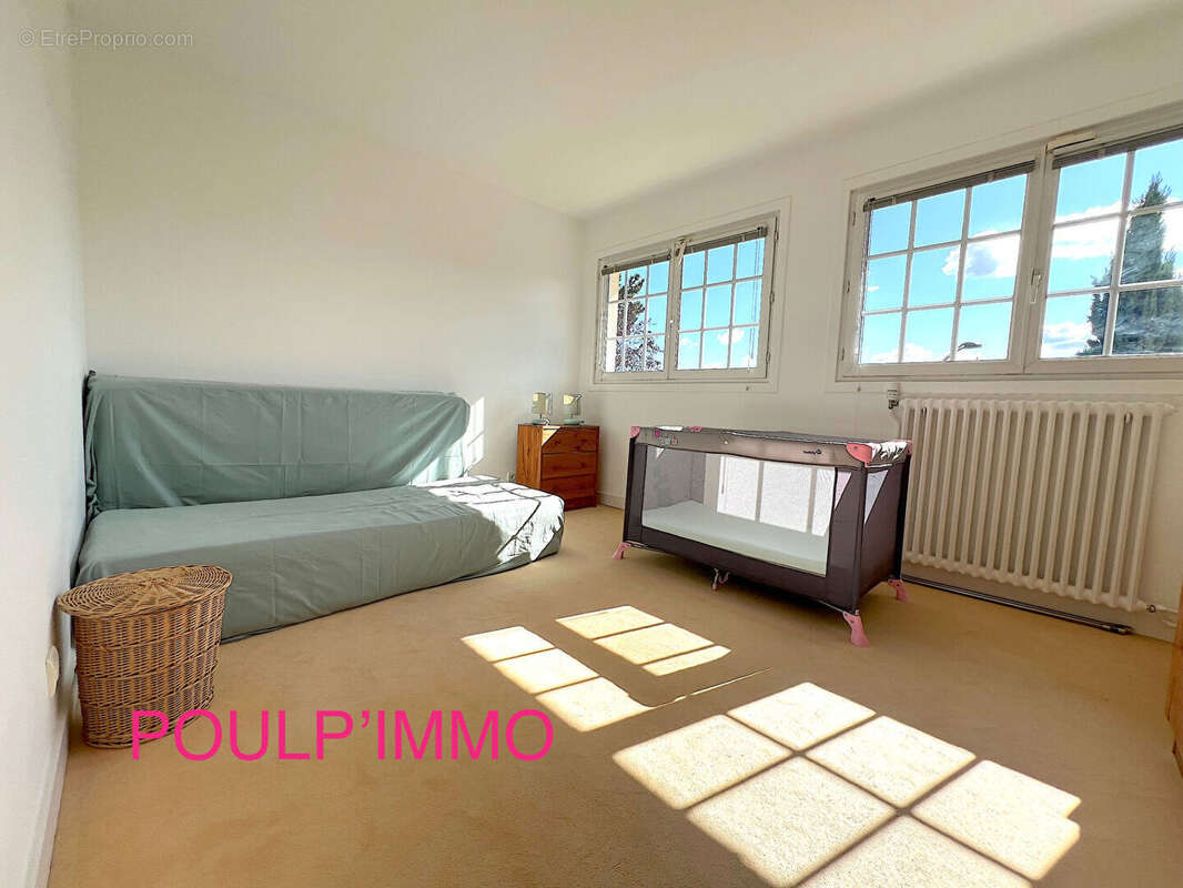 Maison à LA CELLE-SAINT-CLOUD