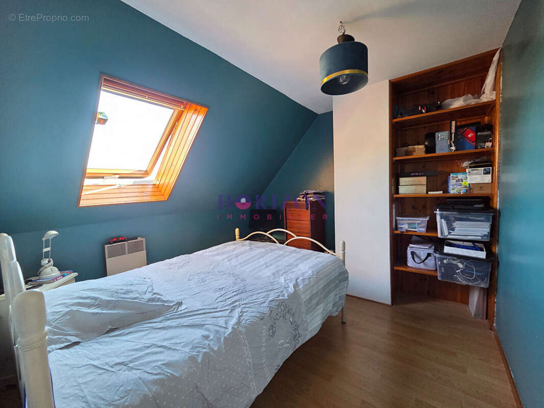 Maison à LA CHAPELLE-EN-SERVAL