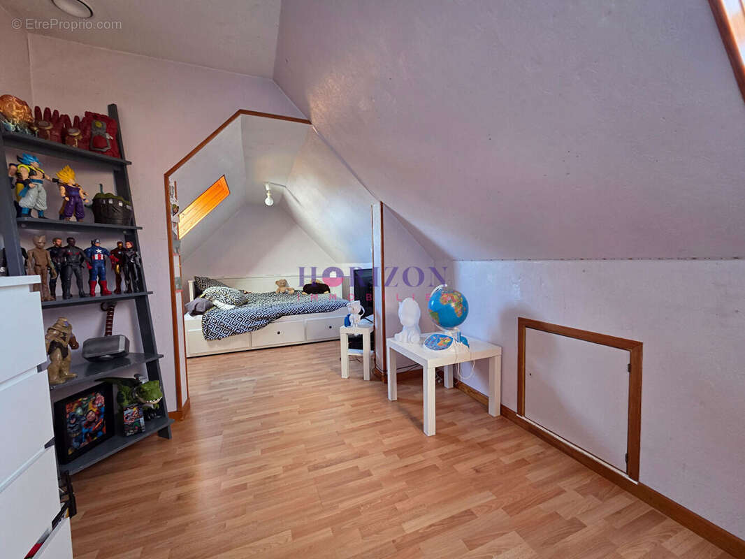 Maison à LA CHAPELLE-EN-SERVAL