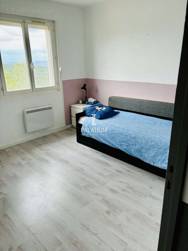 Appartement à VALENSOLE