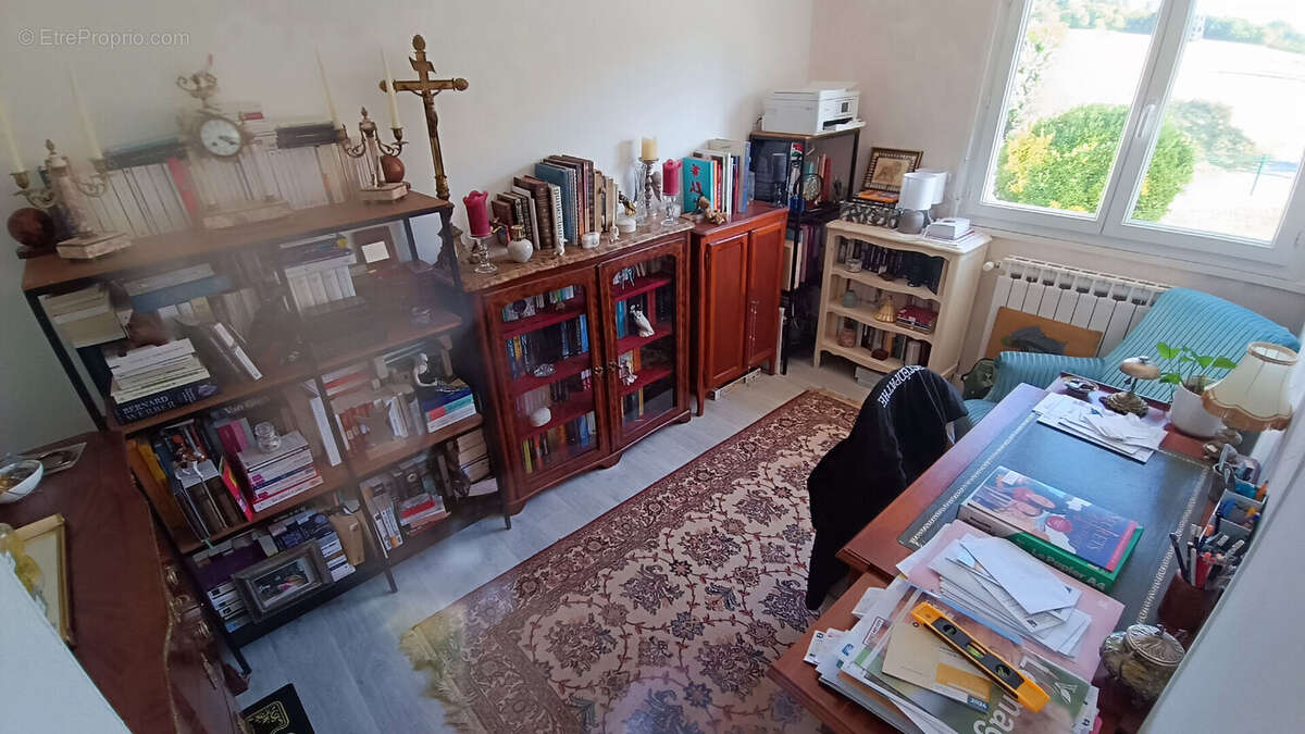 Maison à VARENNES-VAUZELLES