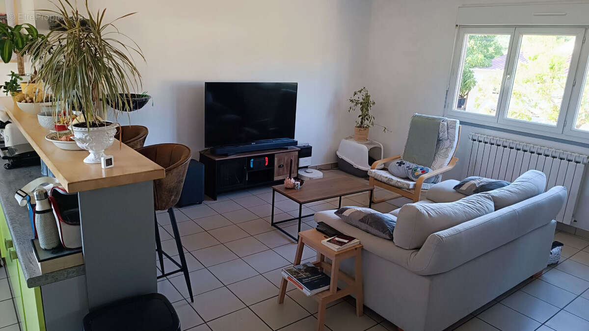 Maison à VARENNES-VAUZELLES