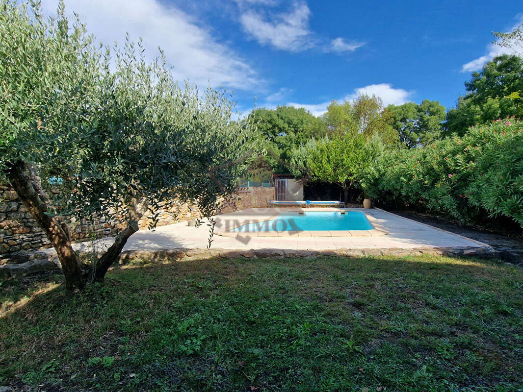 Maison à ALLEGRE-LES-FUMADES