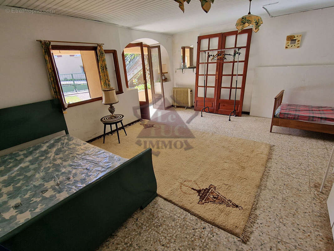 Maison à ALLEGRE-LES-FUMADES