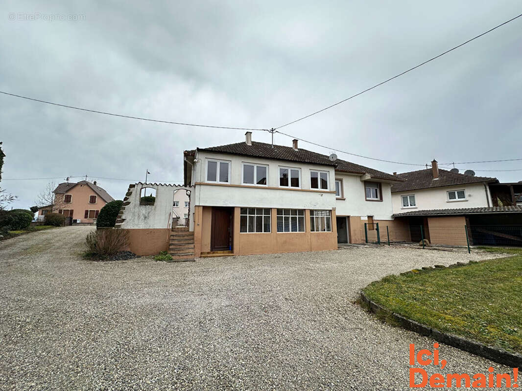 Maison à OSTHOUSE