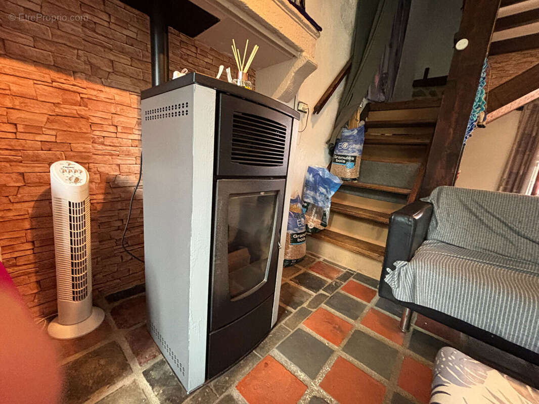 Maison à SAINT-ELOY-LES-MINES