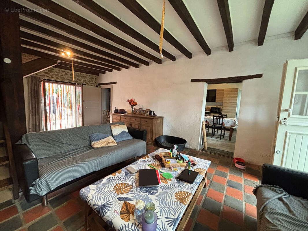 Maison à SAINT-ELOY-LES-MINES