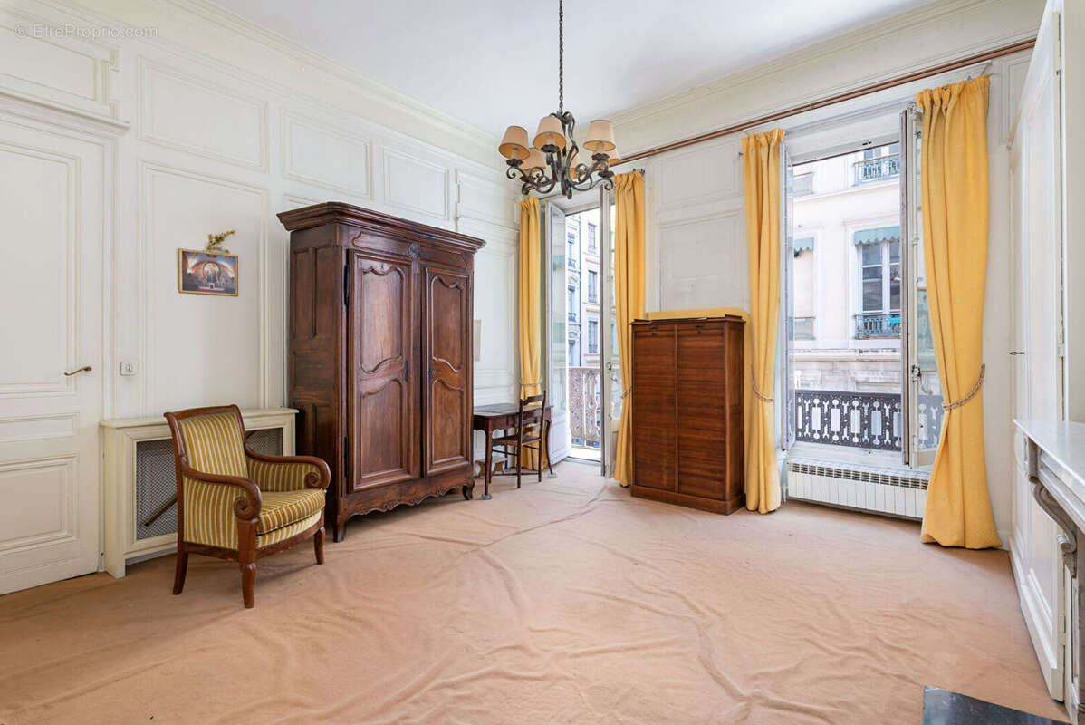 Appartement à LYON-1E
