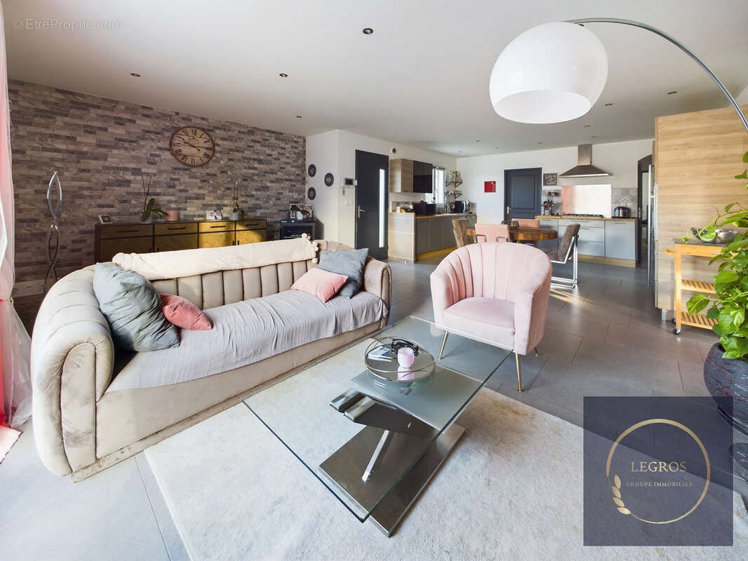 Maison à CHATEAURENARD