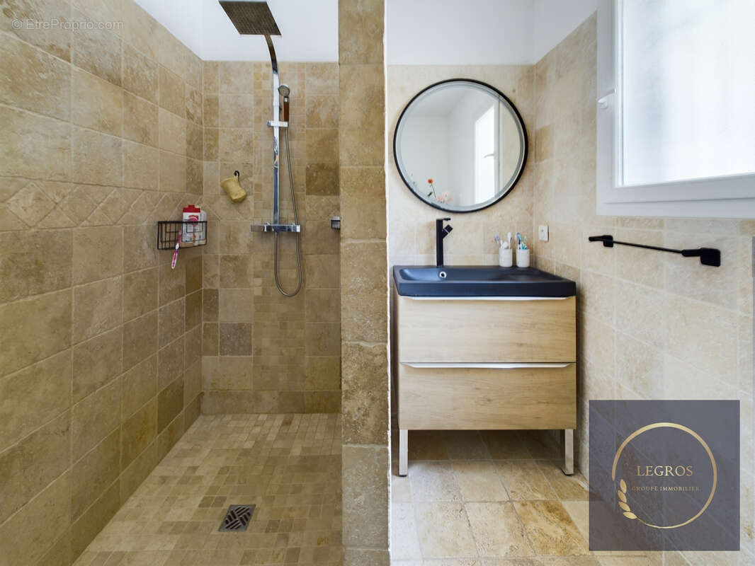 Maison à CHATEAURENARD