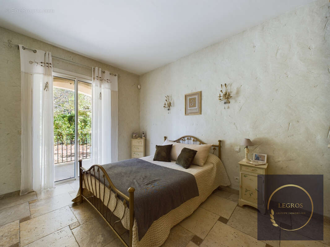 Maison à PLAN-D&#039;ORGON