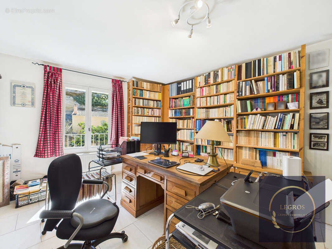 Maison à BARBENTANE