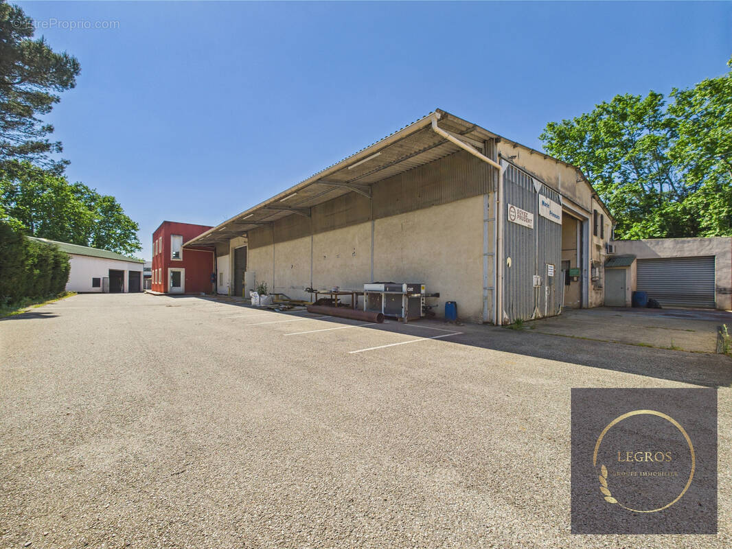 Commerce à CHATEAURENARD