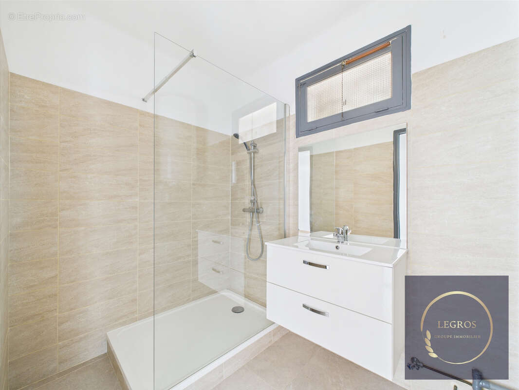 Appartement à CHATEAURENARD