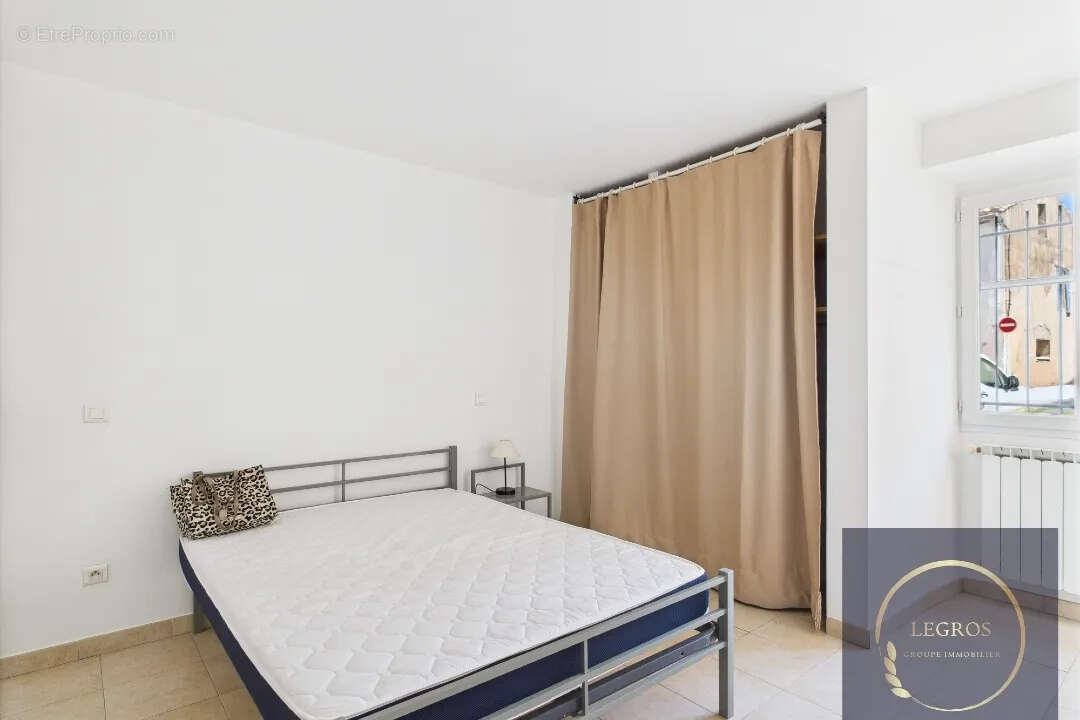 Appartement à EYRAGUES