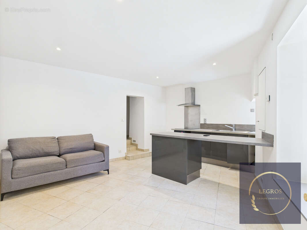 Appartement à EYRAGUES