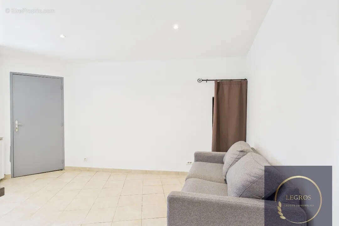 Appartement à EYRAGUES