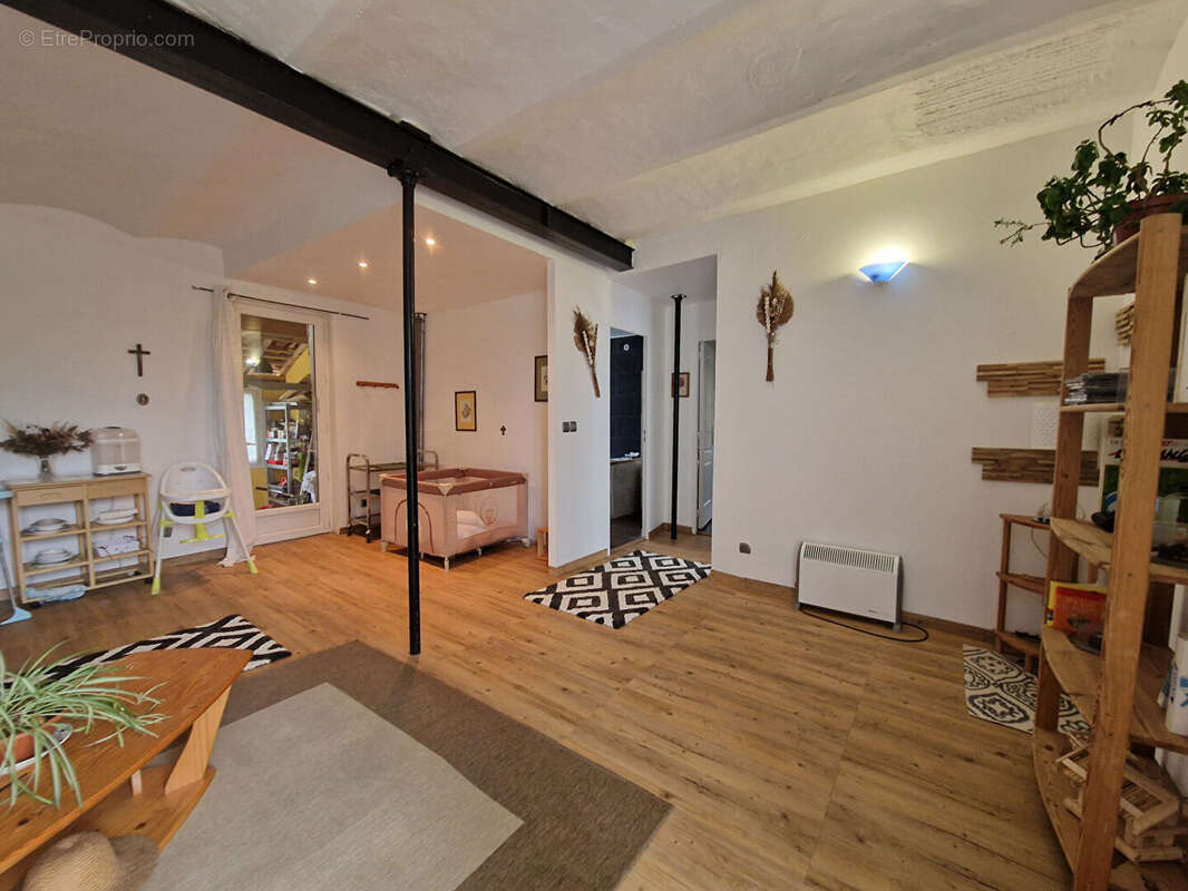 Maison à CASTELSARRASIN