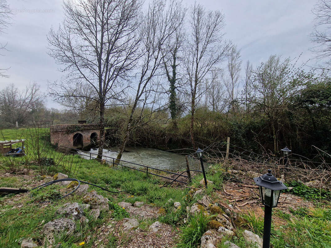 Maison à CASTELSARRASIN