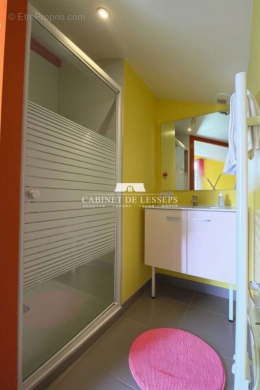 Maison à LARRESSORE