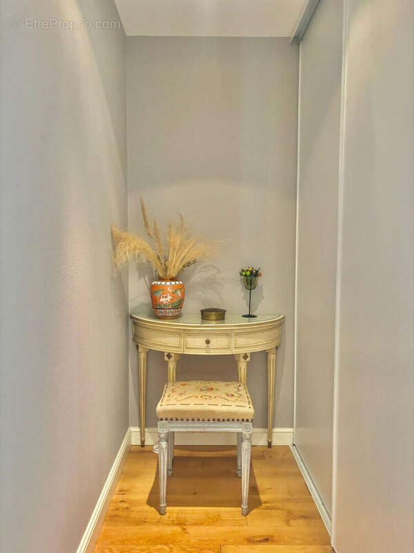 Appartement à MERIGNIES