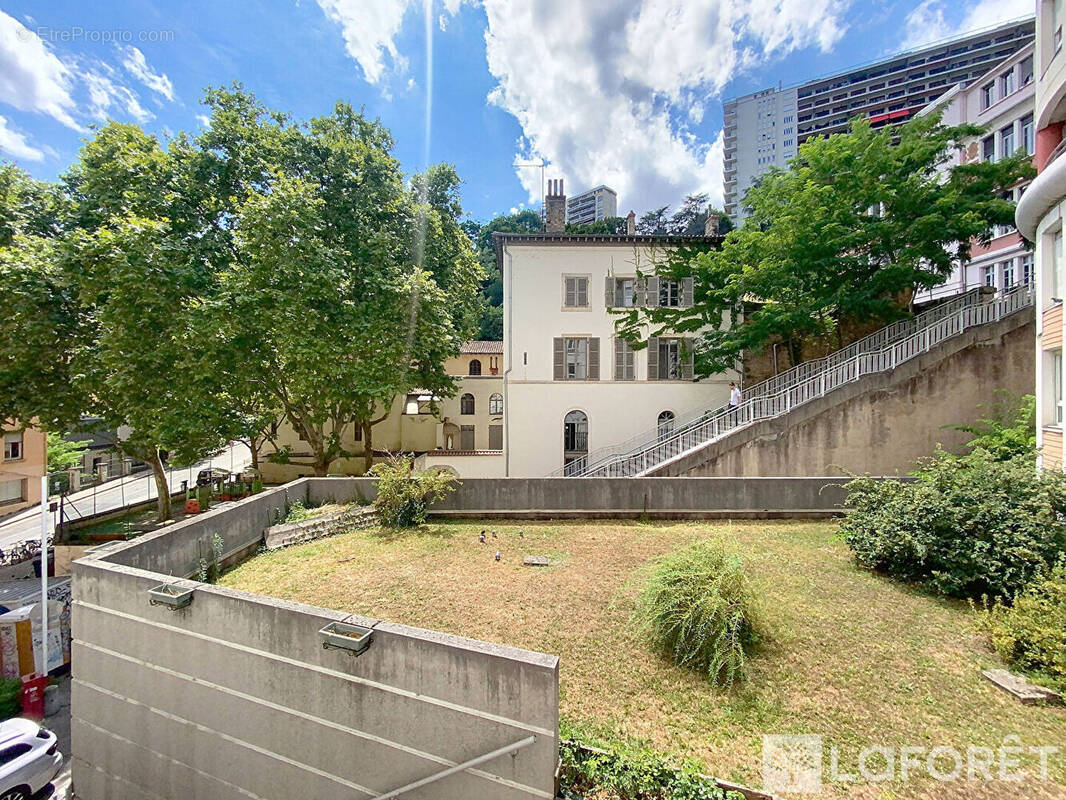 Appartement à LYON-4E