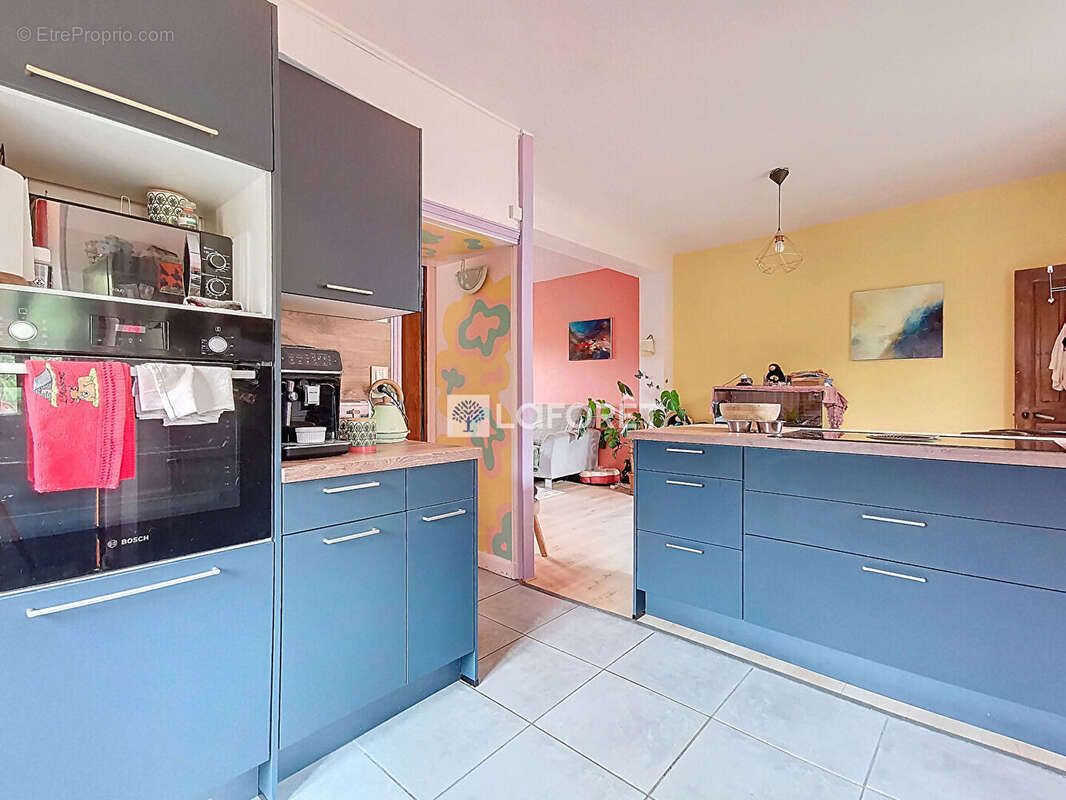 Maison à LE MALZIEU-VILLE