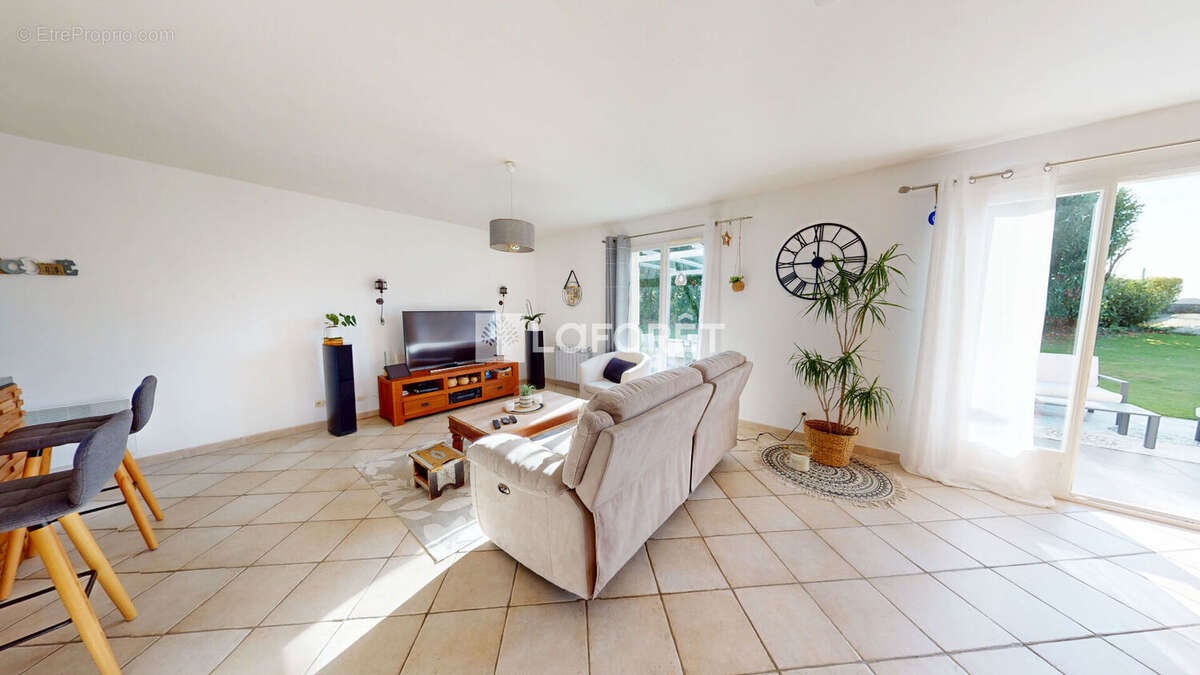 Maison à PIERREFIQUES