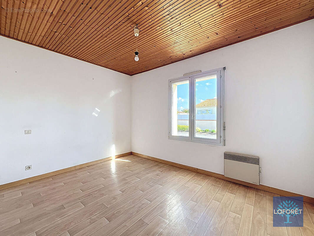 Maison à NOTRE-DAME-DE-RIEZ