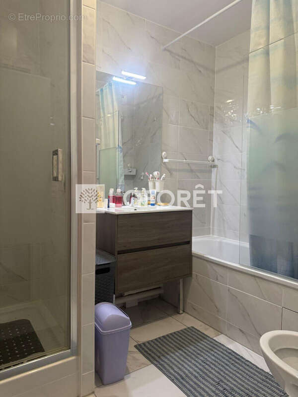 Appartement à LE BLANC-MESNIL