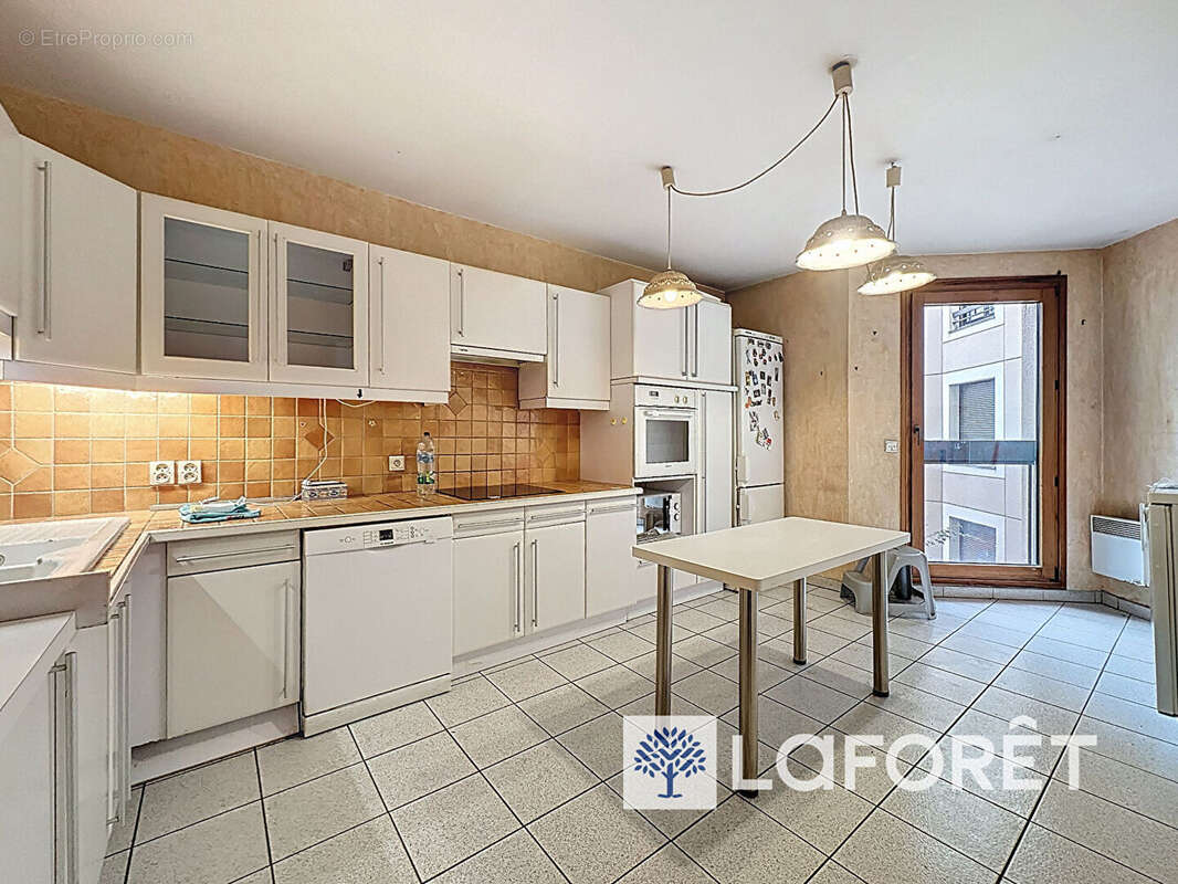 Appartement à LYON-4E