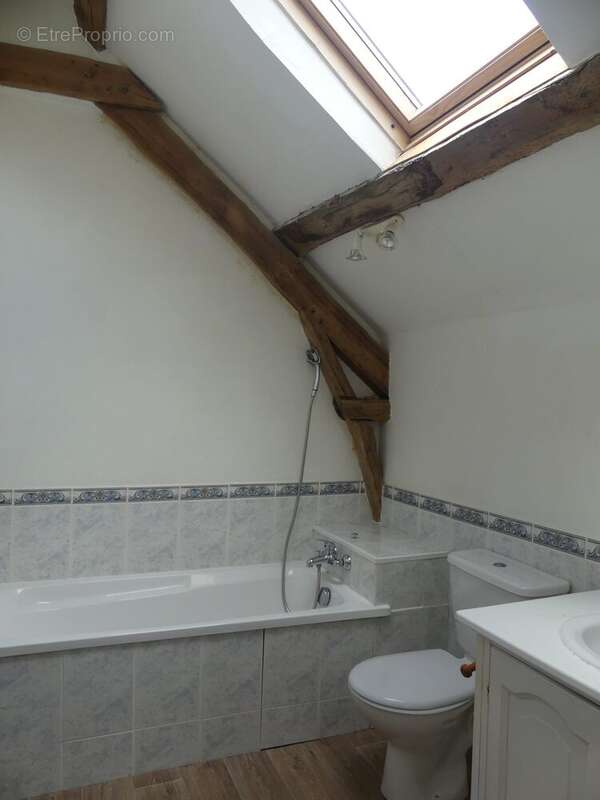 Maison à SAINT-VINCENT-SUR-OUST