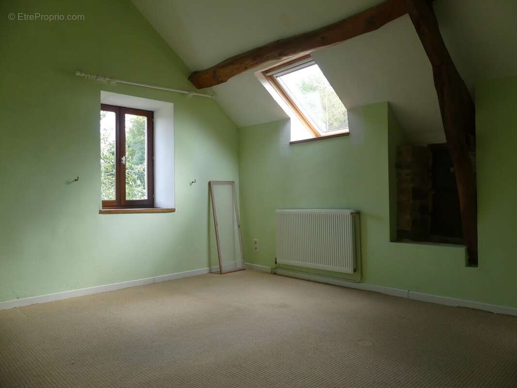 Maison à SAINT-VINCENT-SUR-OUST