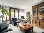 Maison à MONTREUIL-BELLAY