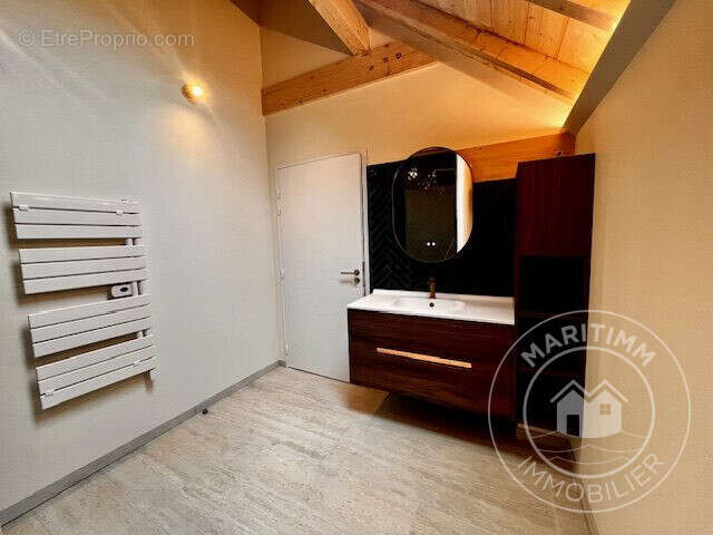 salle d&#039;eau - Appartement à LACANAU