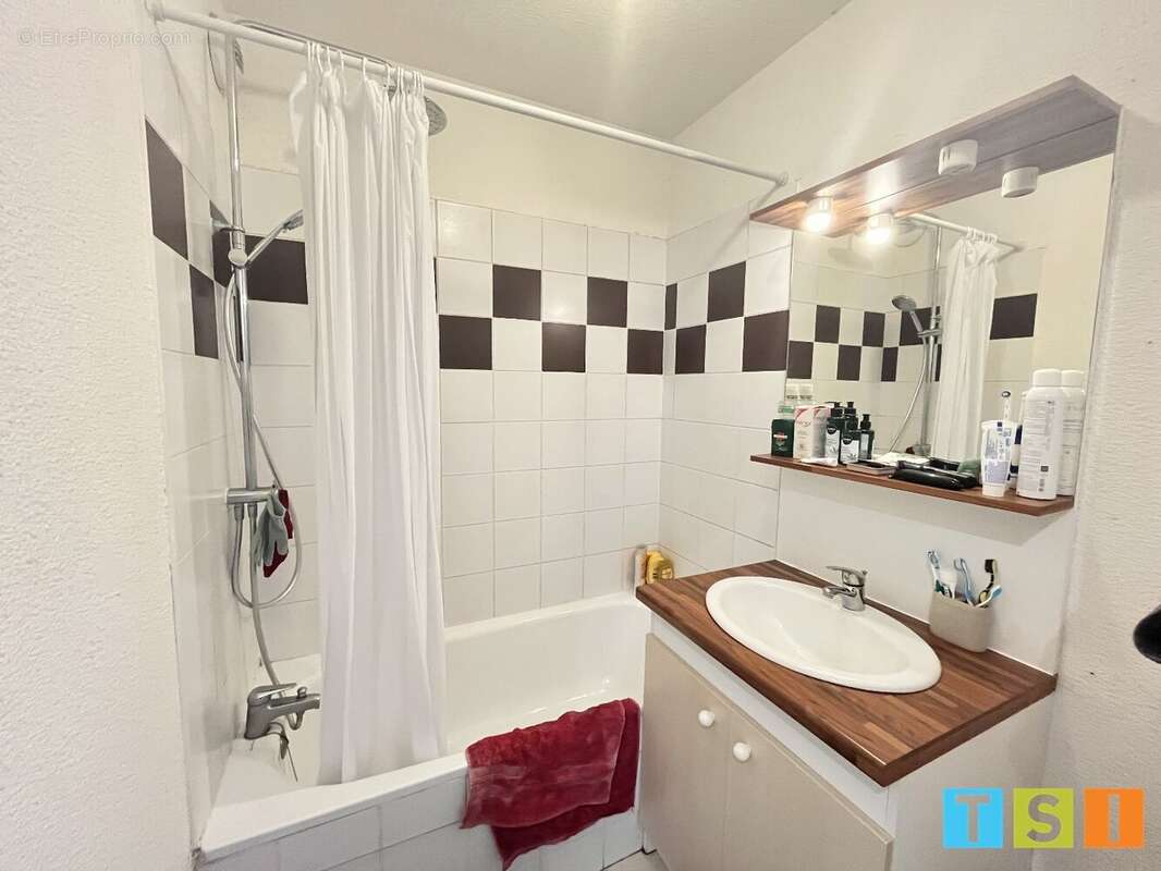 Appartement à MONTREJEAU