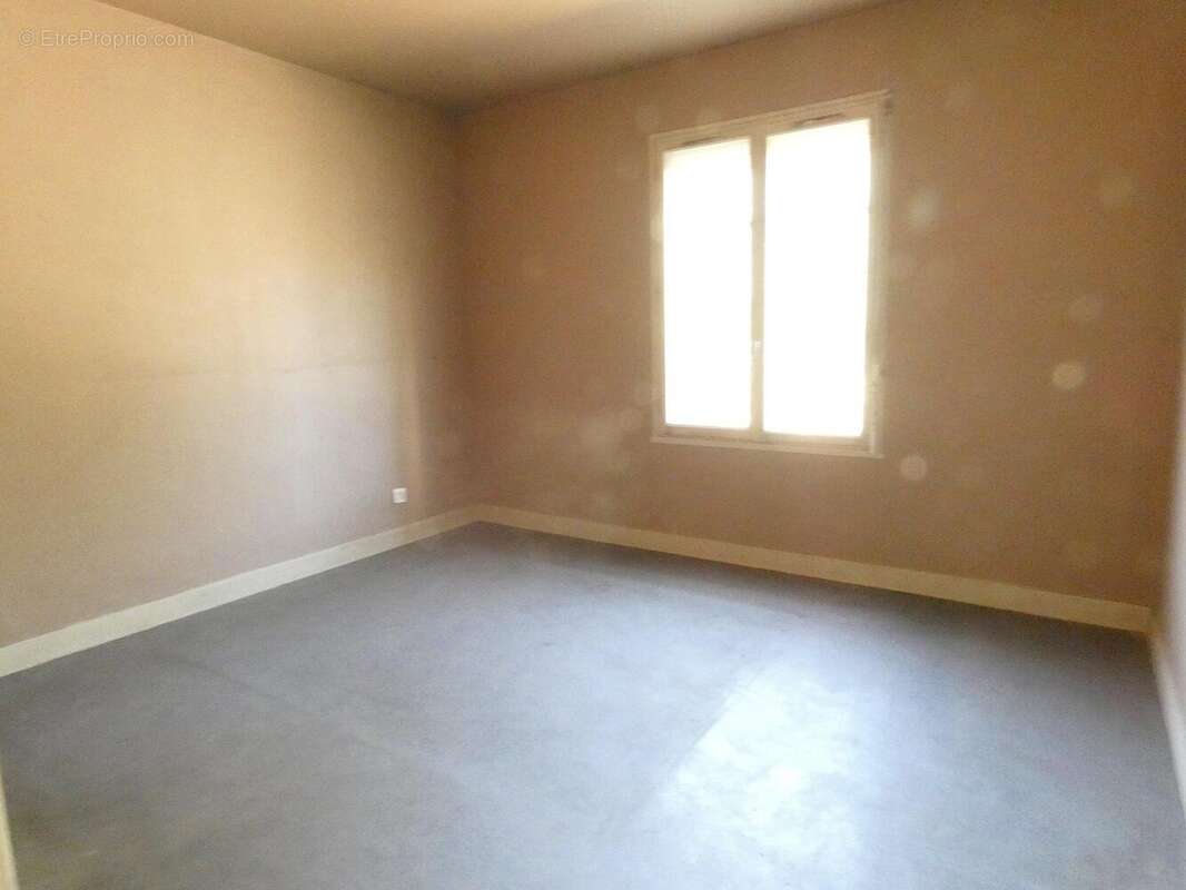 Maison à VANNES-SUR-COSSON