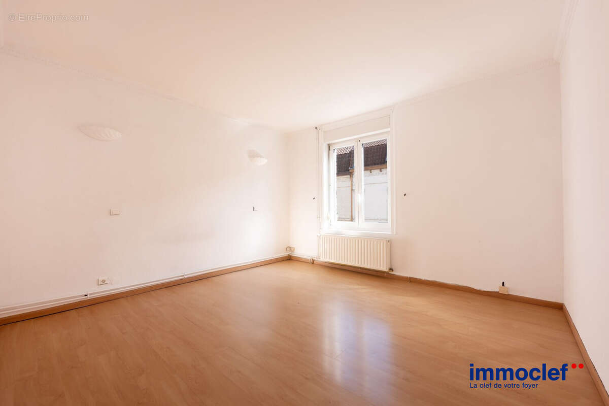 Maison à MONS-EN-BAROEUL